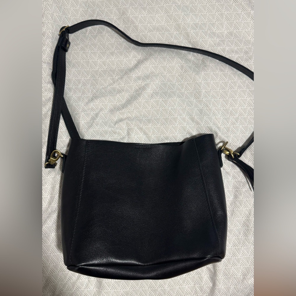 Portland Leather Black Crossbody Bag